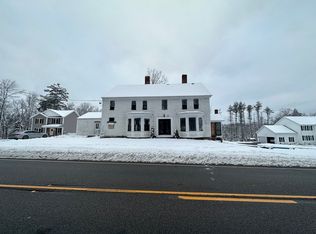 11 Patriots Rd, Templeton, MA 01468