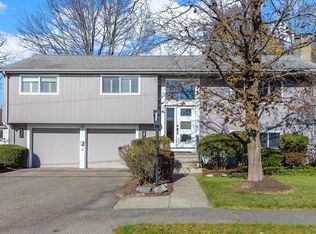 76 Noanett Rd, Needham, MA 02494