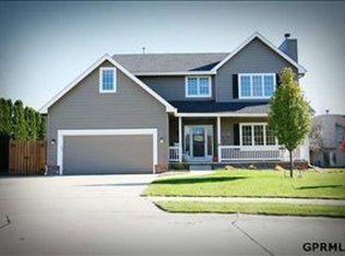 12035 S 218th Cir, Gretna, NE 68028