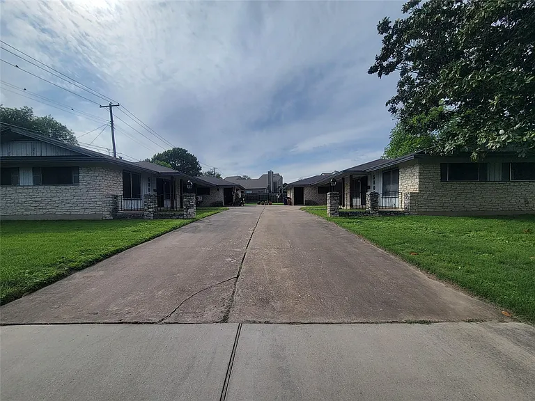 5806 Nassau Dr #A — Photo 24