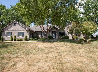 8305 Mills Pkwy, West Des Moines, IA 50266