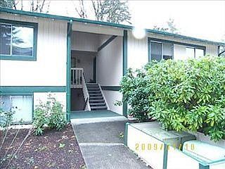 5th image of 2929 SE Mile Hill Dr #8