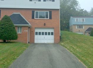 108 Locust Ridge Dr, Pittsburgh, PA 15209