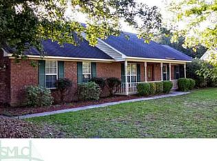 407 Oak Ln, Rincon, GA 31326