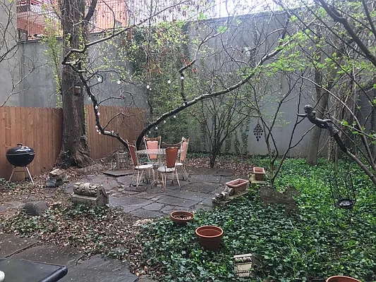 Rented by Capri Jet Realty Corp | media 6