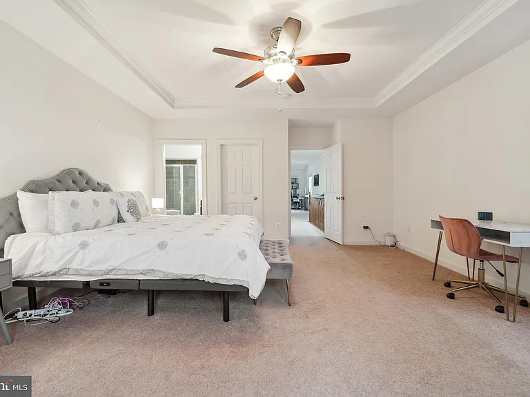 5722 Callcott Way #A — Photo 25