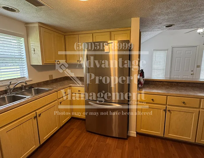 303 E Church St — Photo 6