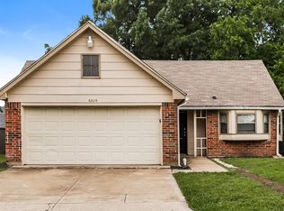 6306 Pilgrim Ln, Arlington, TX 76002