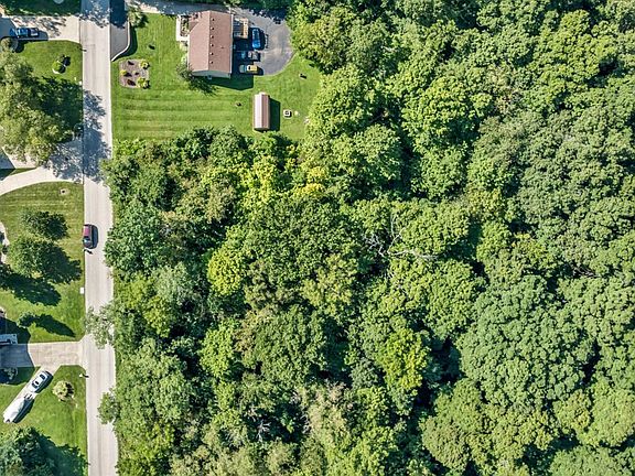 3rd image of 2934 Bellemeade Dr