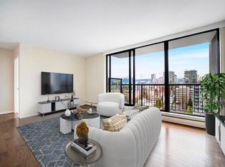 1330 Harwood St #1702, Vancouver, BC