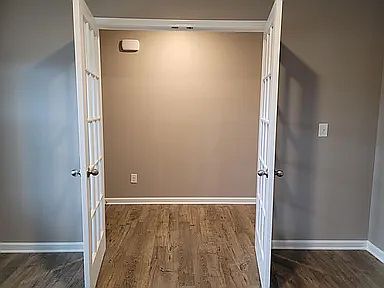 3rd image of 812 Old Towne Loop Dr