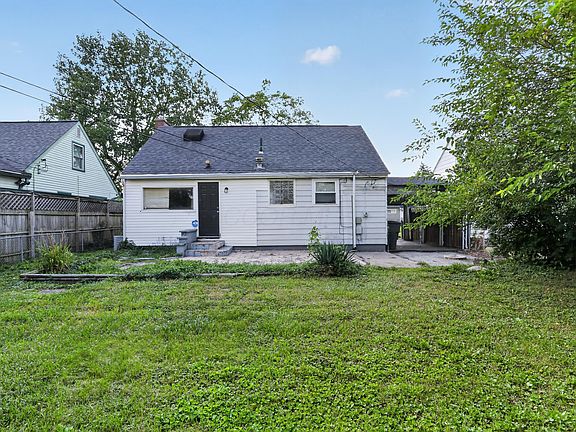 3rd image of 654 French Dr