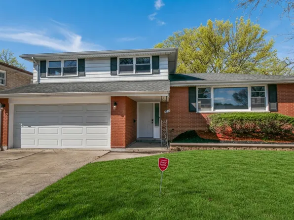 9204 Kedvale Ave, Oak Lawn, IL 60453
