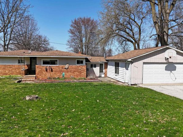 2086 W Sloan Rd, Burt, MI 48417