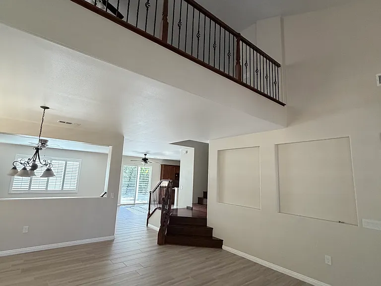 13484 San Antonio Ave — Photo 7