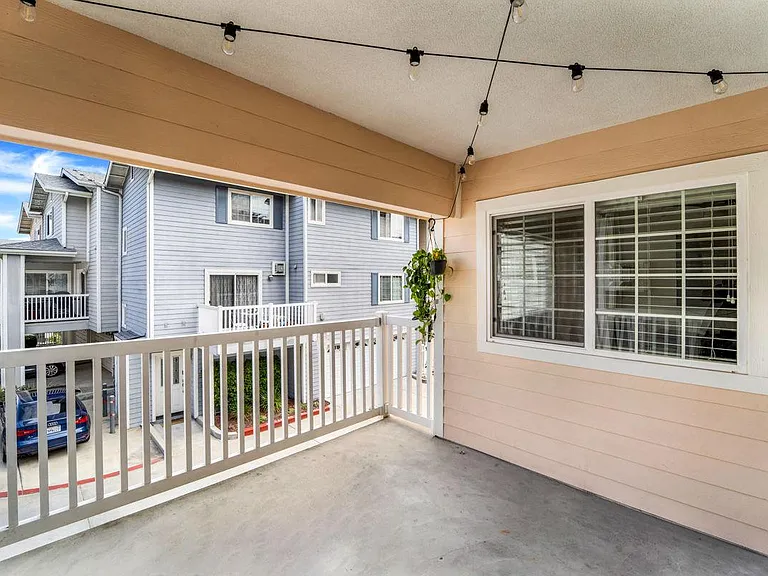 5084 Guava Ave #111 — Photo 25