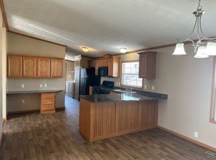 3472 Nottingham Dr #566, Northville, MI 48167