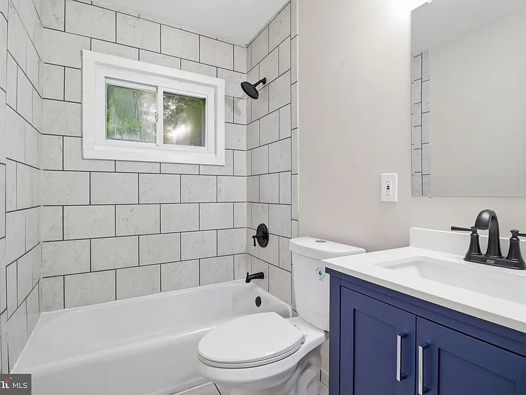 13206 Staggs Ct — Photo 22