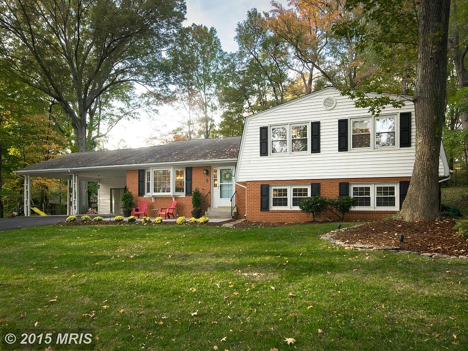 1st image of 3232 Woodland Ln
