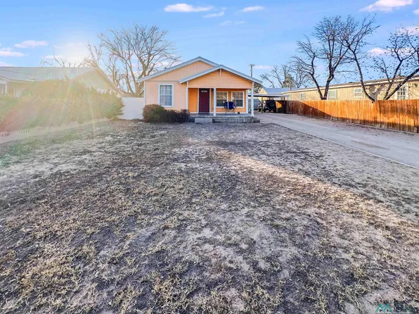 509 N 3rd St, Carlsbad, NM 88220