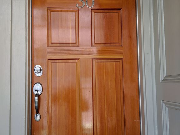 30 Auburn front door