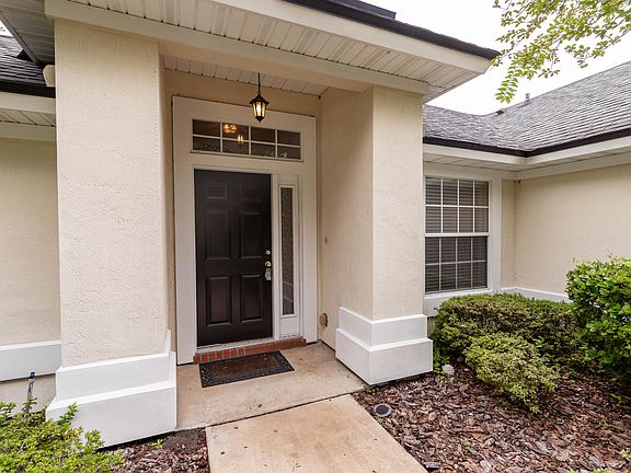 2nd image of 2819 Eagles Hammock Blvd
