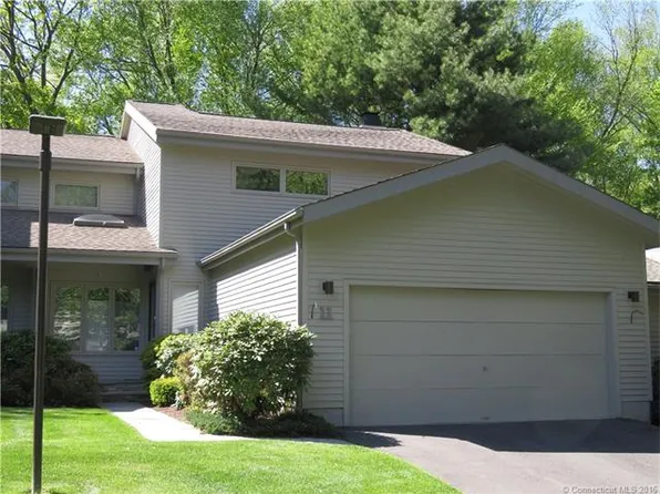 11 Brenthaven, Avon, CT 06001