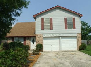 304 Runnymeade Cir, Slidell, LA 70461
