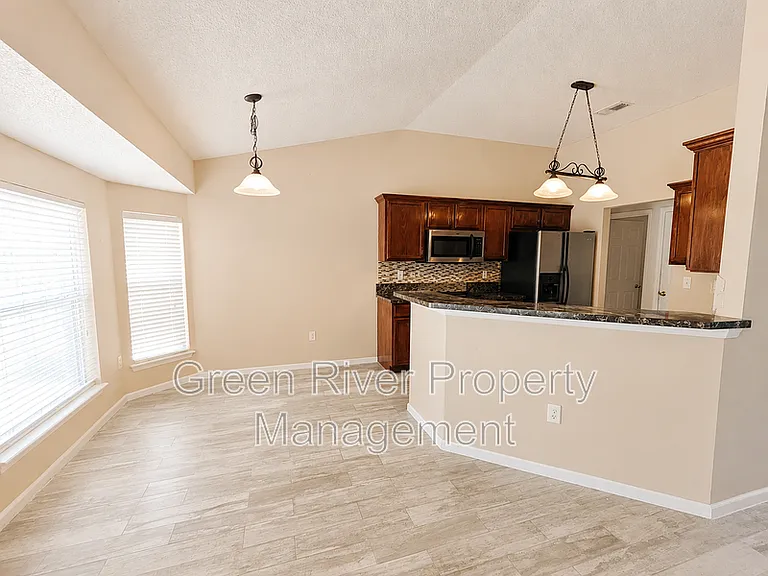 4371 Johns Cemetery Rd — Photo 10