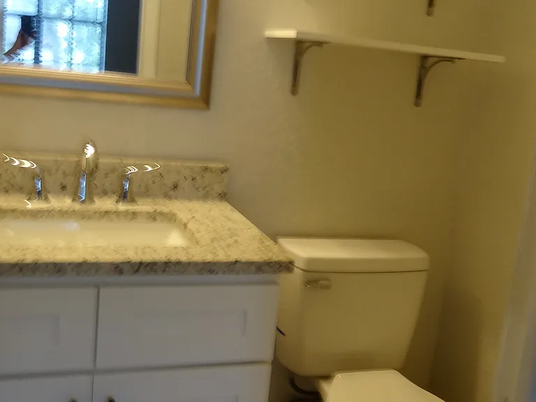 4002 Brigadoon Cir — Photo 32