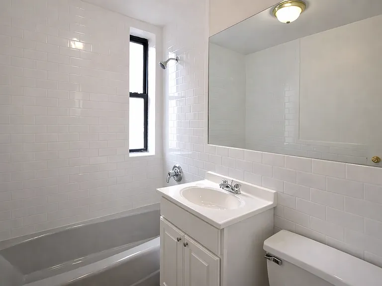 311 W 94th St #4R — Photo 4