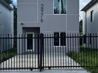2976 NW 45th St, Miami, FL 33142