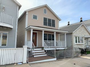 2618 S Farrell St, Chicago, IL 60608