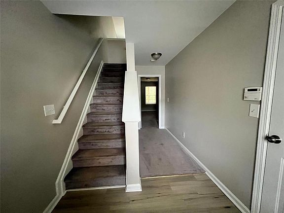 4th image of 6877 Slate Stone Way SE