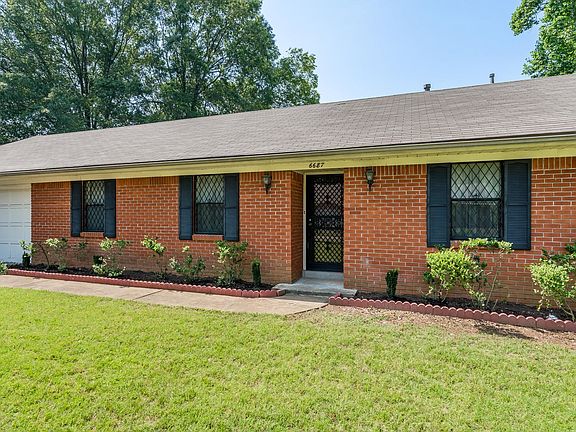 3rd image of 6687 Amersham Dr