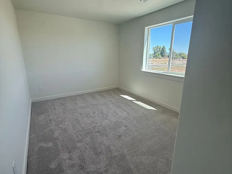 61073 NE Unity Pl — Photo 22