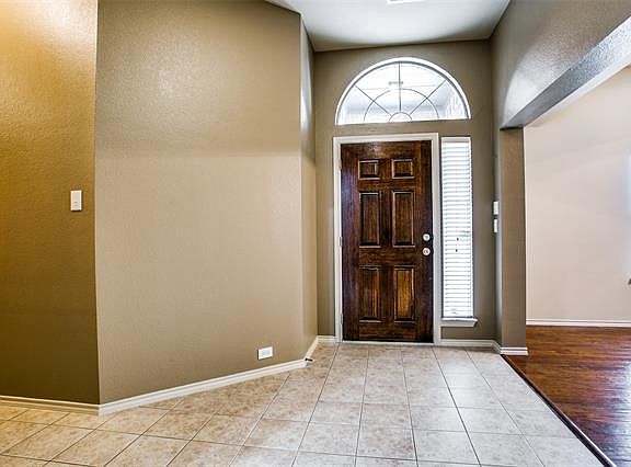 5th image of 300 Eagle Mountain Dr