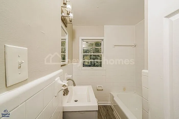945 Elizabeth Dr — Photo 19