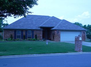 2 Mitchell Cir, Greenbrier, AR 72058