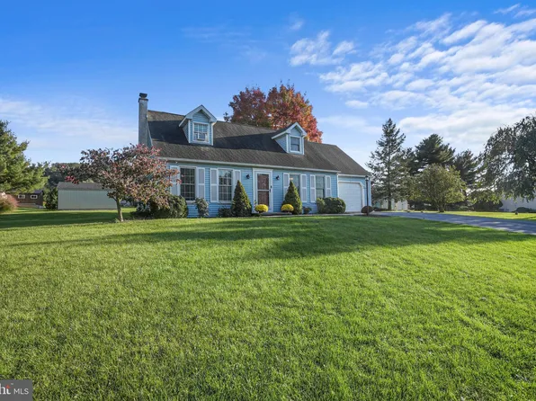 1220 Shetland Cir, East Earl, PA 17519