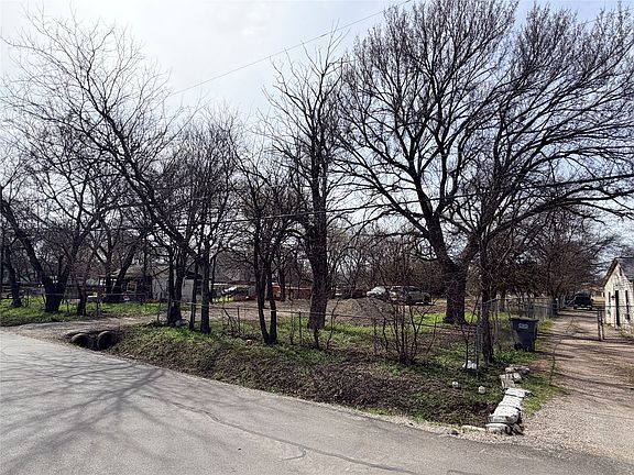 3rd image of 4151 Interurban Rd