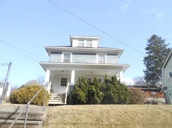 1033 W 2nd St, Oil City, PA 16301