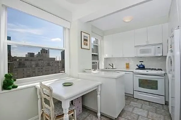 Sold by Corcoran | media 5