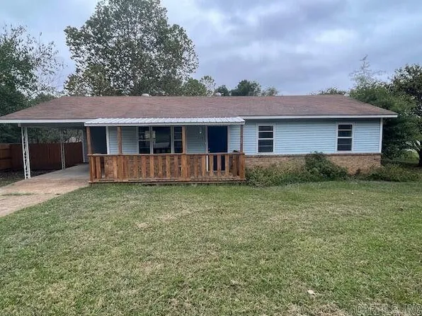 235 E 10th St, Newark, AR 72562