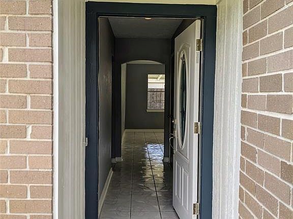 3rd image of 4310 Thunder Bay Dr
