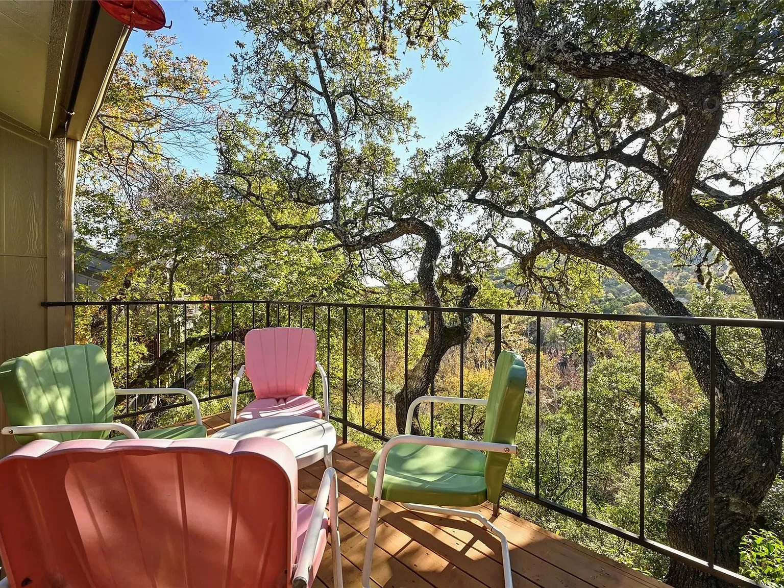 2 bed, 1.5 bath, 1176 sqft, $3,200 — Photo 4
