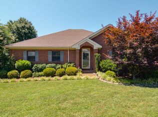 6725 Autumnwood Dr, Nashville, TN 37221