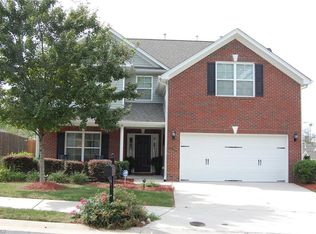 5391 Esher Dr, Walkertown, NC 27051