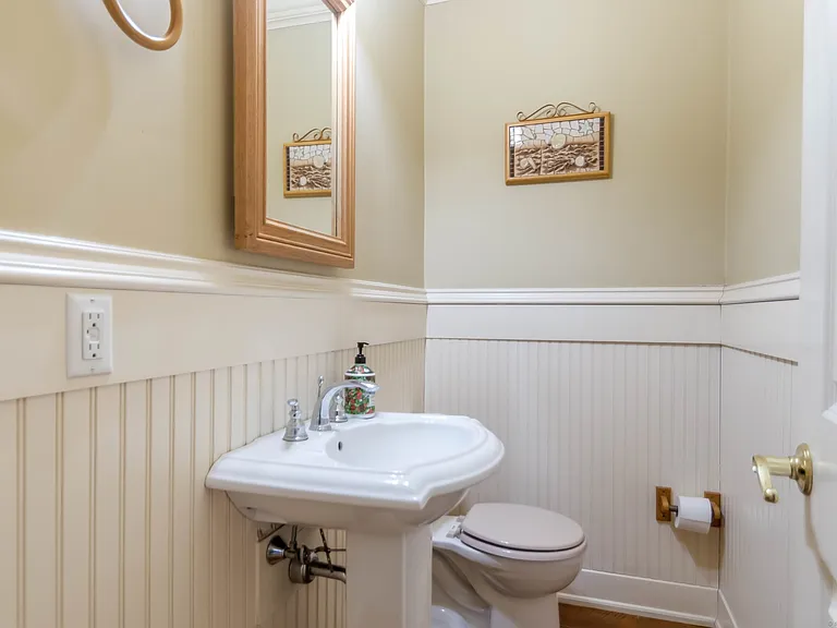 22 Union St #1 — Photo 16