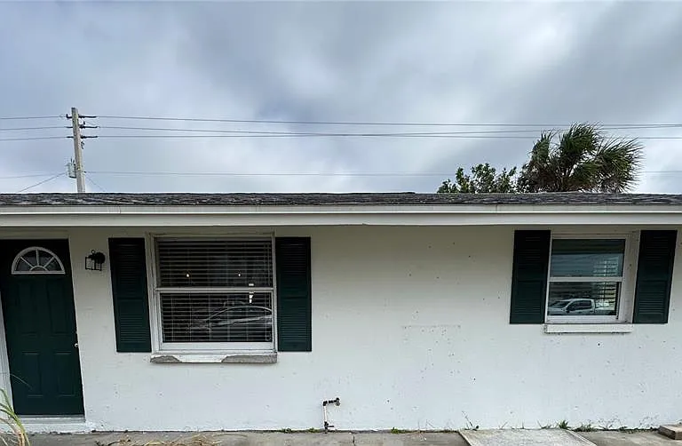 2111 Forked Creek Dr — Photo 1